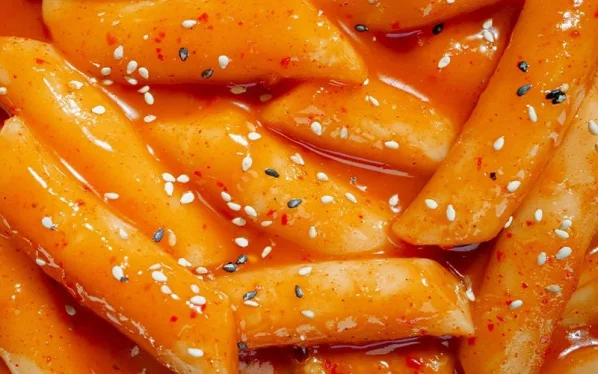 The Ultimate Guide to Tteokbokki: Why Everyone is Obsessed with These Spicy Korean Rice Cakes 1 Hankki blog tteokbokki 1 1